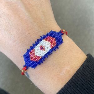 Gorgeous beaded charm skinny bracelet